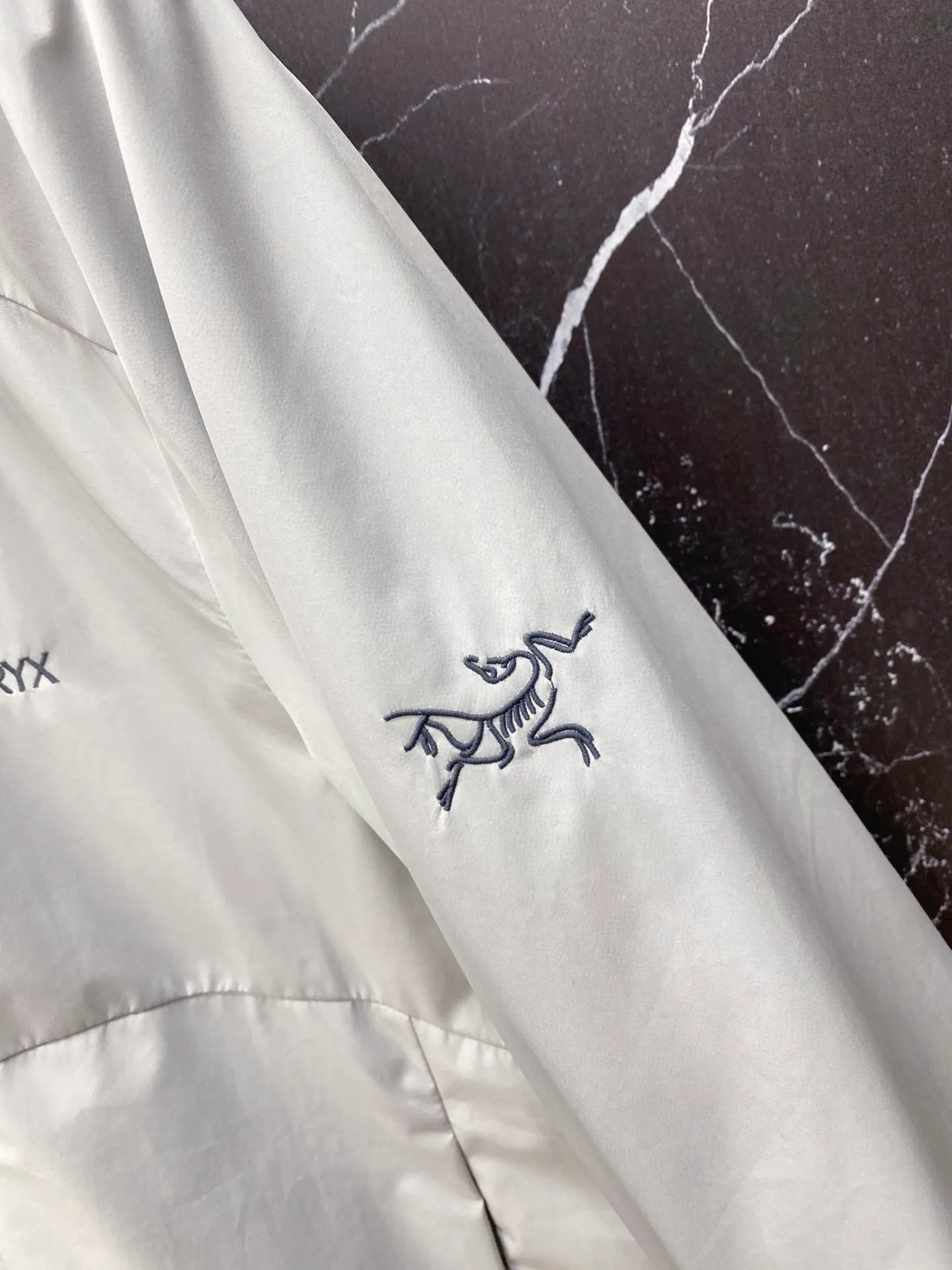 Same Style， ， 2026 New Arrival ，Original Premium Breathable ， ， ， Quality。 ， Sizes：M～3XL，